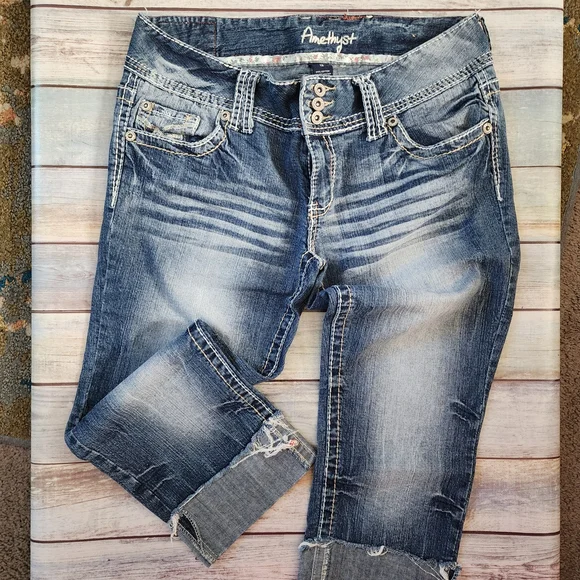 Amethyst Jeans Women's Blue Jeans - Picture 1 of 7